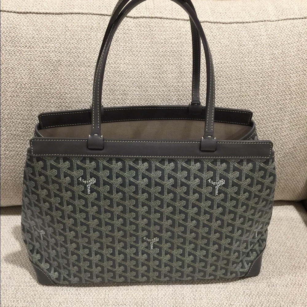 Goyard grey Bellechasse PM excellent condition